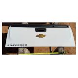 Chevrolet Silverado Tailgate