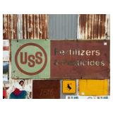 USS Fertilizers & Pesticides Sign