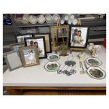 Frames, Decorative Plates, Frame Stands