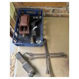 Four Ways, Hitches, Pump Jack