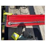 1/2" Drive Torque Wrench w/ Case