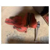 Bench Grinder and small vice