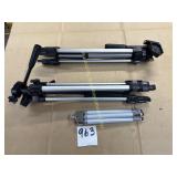 3 Tri-Pods