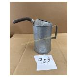 4 U.S. Qt Oil Can