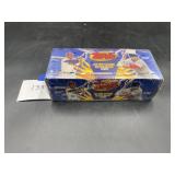 2000 Topps baseball set, series 1 & 2 factory