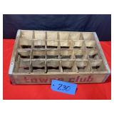 Town Club Beverages Wooden Crate--24 Slots