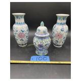 Decorative vases and urn