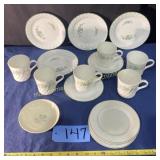 Corelle salad dishes(4), 2 saucers, 6 coffee