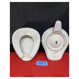 Set of Bed Pans with 1 Lid