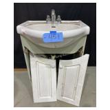 Bathroom Vanity with Sink (Comes apart in 2