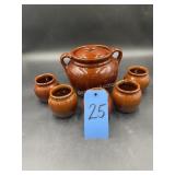 Brown USA Bean Pot with 5 Cups/Dishes
