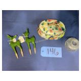 2 plant waters, old ink well, old lidded flower