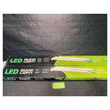 2-4 Ft. Shop Light
