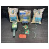 Bird Feed (2 Total), Bird Scoop, Hanging Hooks