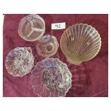 Lot of 3 glass bowls, 2 divided dishes