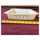 Pyrex Snowflake 8 x 8 Casserole Dish