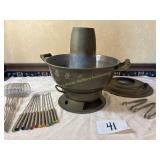 Vintage Tabletop Hot Pot