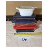 3 Pyrex covered storage containers