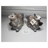 Wholesale Home Decor 2- ceramic squirrels