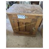 White Clad Ice Box, Oak wood cabinet