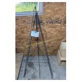 4 Wreathe Stands