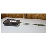 Green handled Popcorn popper