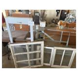 4 Windows