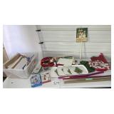 Christmas: Trays, Gift Boxes, Wrapping Paper, Sign