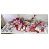 Tote: Glass & Plastic Containers, Vases,