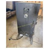 Authentic Smoke Hollow Smoker