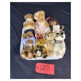 Boyds: 9 Bears, 1 Basket