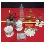 Flat of Christmas, Mr and Mrs Claus, Angels, LED