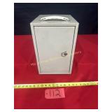Metal document case w/keys