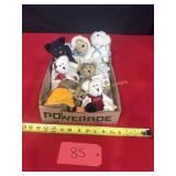 8 Boyds bears