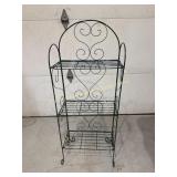 Green fold down wire rack