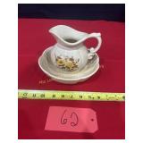Antique USA small bowl and pitcher