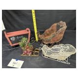 Sleighs, Gingerbread People, Christmas Decor, in