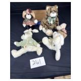 3 Boyd's bears, and a cat