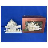 LENOX VILLAGE TREASURES TRAIN STATION