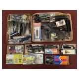 N GAUGE TRACK, TRAIN PIECES AND ACCESSORIES