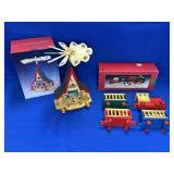 DECORATIVE WOODEN TRAIN & 14" PINE WOODEN WINDMILL