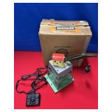 LIONEL TRAINS NO 165 REMOTE CONTROL MAGNETIC CRANE