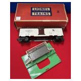 LIONEL TRAINS NO. 3662 OPERATING MILK CAR WITH BOX