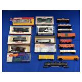HO GAUGE: ROUNDHOUSE PRODUCTS, LIFE-LIKE,