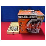 BLACK AND DECKER 1 3/4" PLUNGE ROUTER & BITS