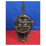 ENTERPRISE MFG CO SAUSAGE STUFFER 4 QT