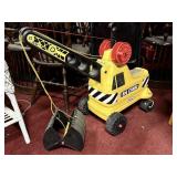 LITTLE TIKES BIG CRANE