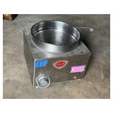 WELLS COUNTER TOP WARMER WITH STAINLESS POT