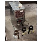 BLOOMFIELD INTEGRITY COFFEE MACHINE WITH POTS