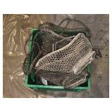 (6) DECORATIVE BASKETS & VOTIVE CANDLE